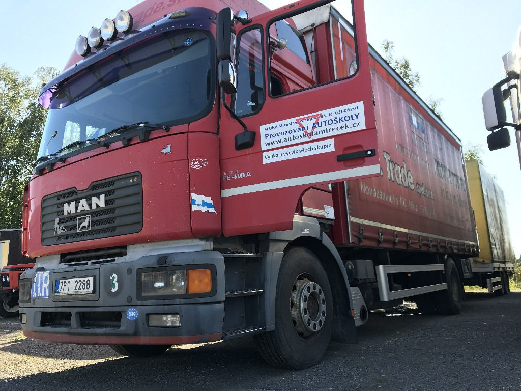 Galerie autoškoly Mireček 36